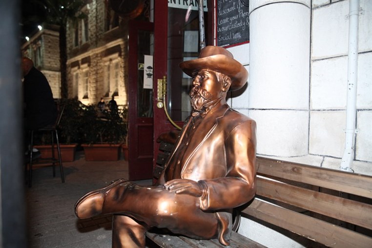 Mr. Boston on Saturday Night